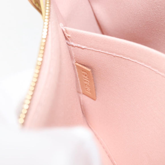 LOUIS VUITTON Vernis Pochette Accessoires Rose Angelique M90072 LV Auth ep11176