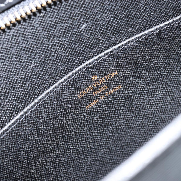 LOUIS VUITTON Epi Pochette Homme Clutch Bag Black Noir M52522 LV Auth ep11385