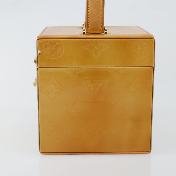 LOUIS VUITTON Monogram Vernis Bleecker Cosmetic Pouch Beige M91002 Auth ep11427