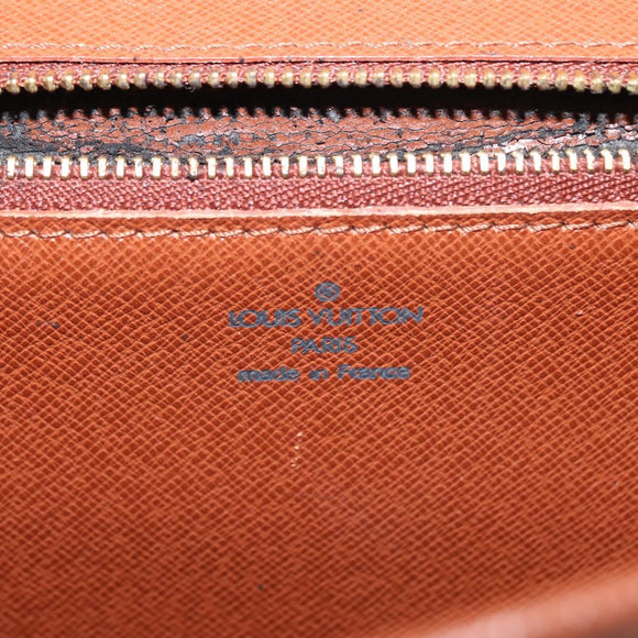 LOUIS VUITTON Monogram Bordeaux 27 Shoulder Bag M51797 LV Auth ep11663