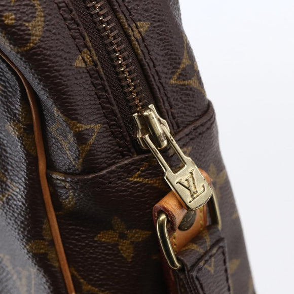 LOUIS VUITTON Monogram DanubeMM Schoudertas M45264 LV Auth ep11894