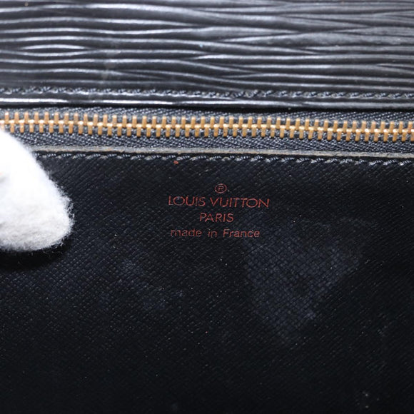 LOUIS VUITTON Epi Serie Dragonne Clutch Bag Black Noir M52612 LV Auth ep12225
