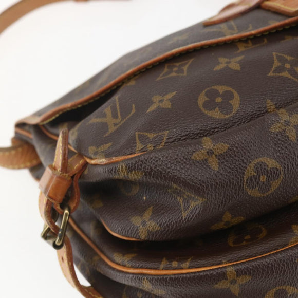 LOUIS VUITTON Monogram Saumur 30 Shoulder Bag M42256 LV Auth ep12539