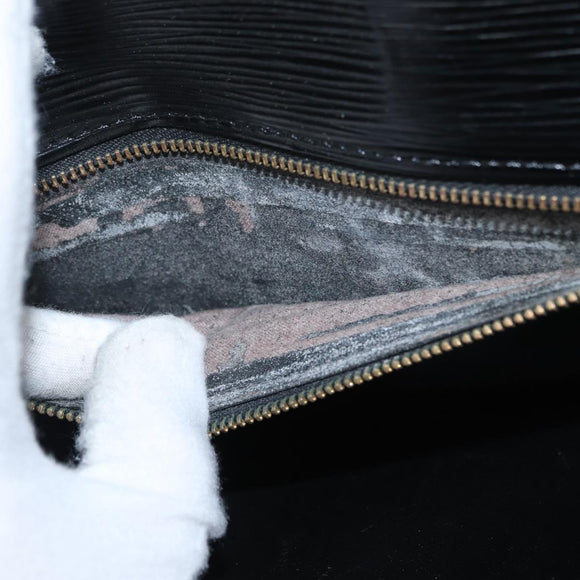LOUIS VUITTON Epi Serie Dragonne Clutch Bag Black Noir M52612 LV Auth ep12874