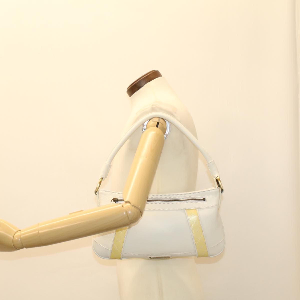 BURBERRY Shoulder Bag Leather White Auth ep1291