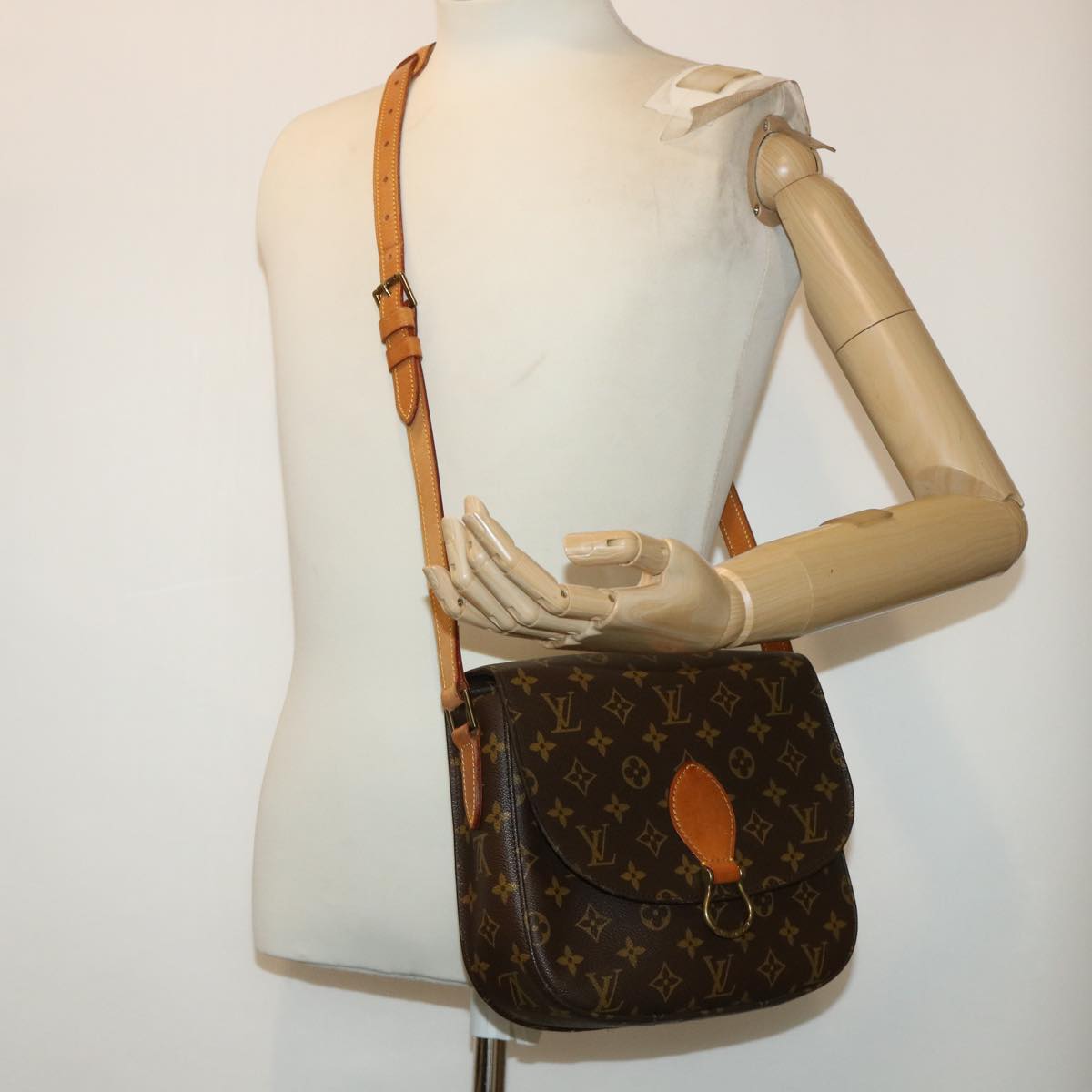 LOUIS VUITTON Monogram Saint Cloud GM Shoulder Bag M51242 LV Auth ep1311