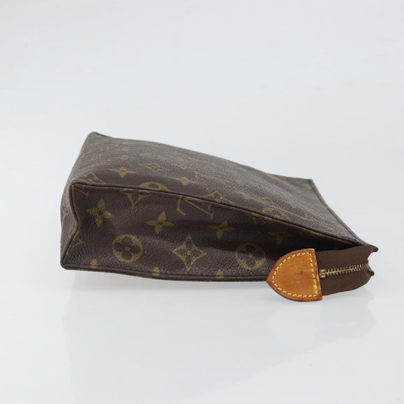 LOUIS VUITTON Monogram Poche Toilette 26 Pouch M47542 LV Auth ep13257