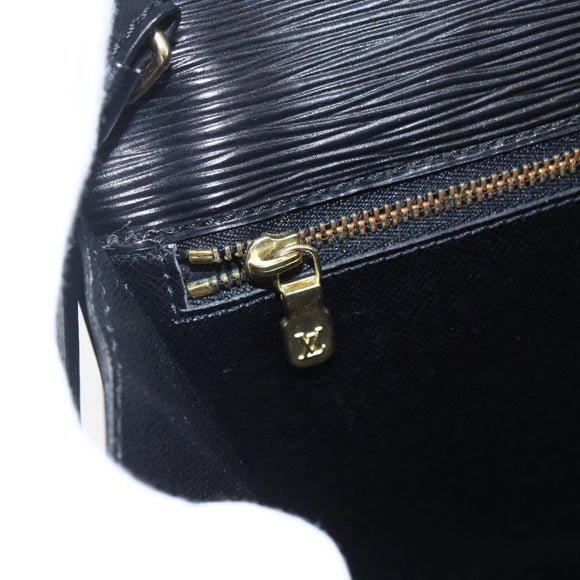 LOUIS VUITTON Epi Serie Dragonne Clutch Bag Black Noir M52612 LV Auth ep13469
