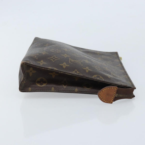 LOUIS VUITTON Monogram Poche Toilette 26 Pouch M47542 LV Auth ep13470