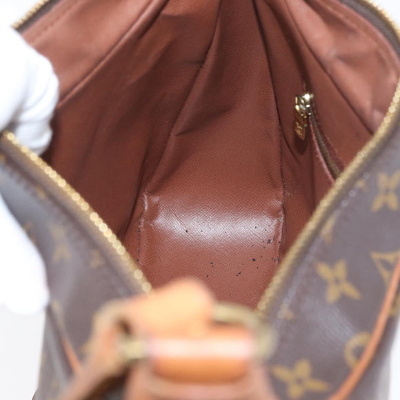 LOUIS VUITTON Monogram Boulogne 30 Shoulder Bag M51265 LV Auth ep13724