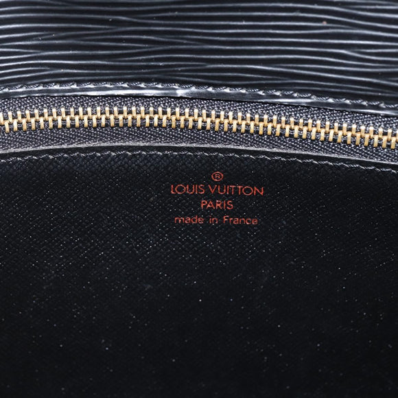 LOUIS VUITTON Epi Serie Dragonne Clutch Bag Black Noir M52612 LV Auth ep13784