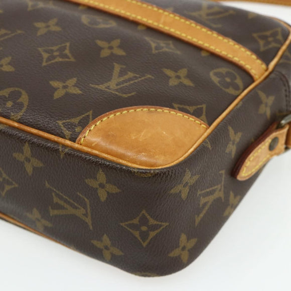 LOUIS VUITTON Monogram Trocadero 27 Shoulder Bag M51274 LV Auth ep14162