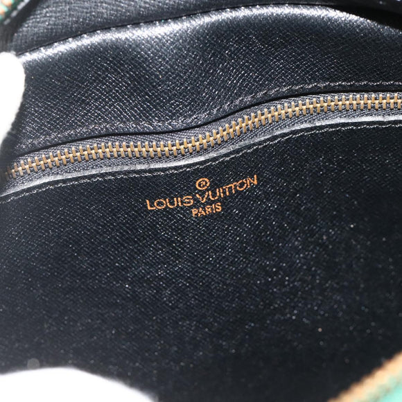 LOUIS VUITTON Epi Jeune Fille MM Shoulder Bag Green M52154 LV Auth ep14366A