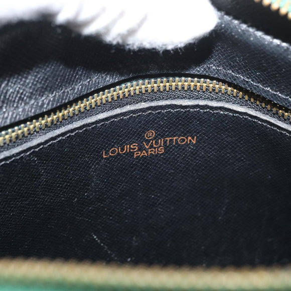 LOUIS VUITTON Epi Jeune Fille MM Shoulder Bag Green M52154 LV Auth ep14448