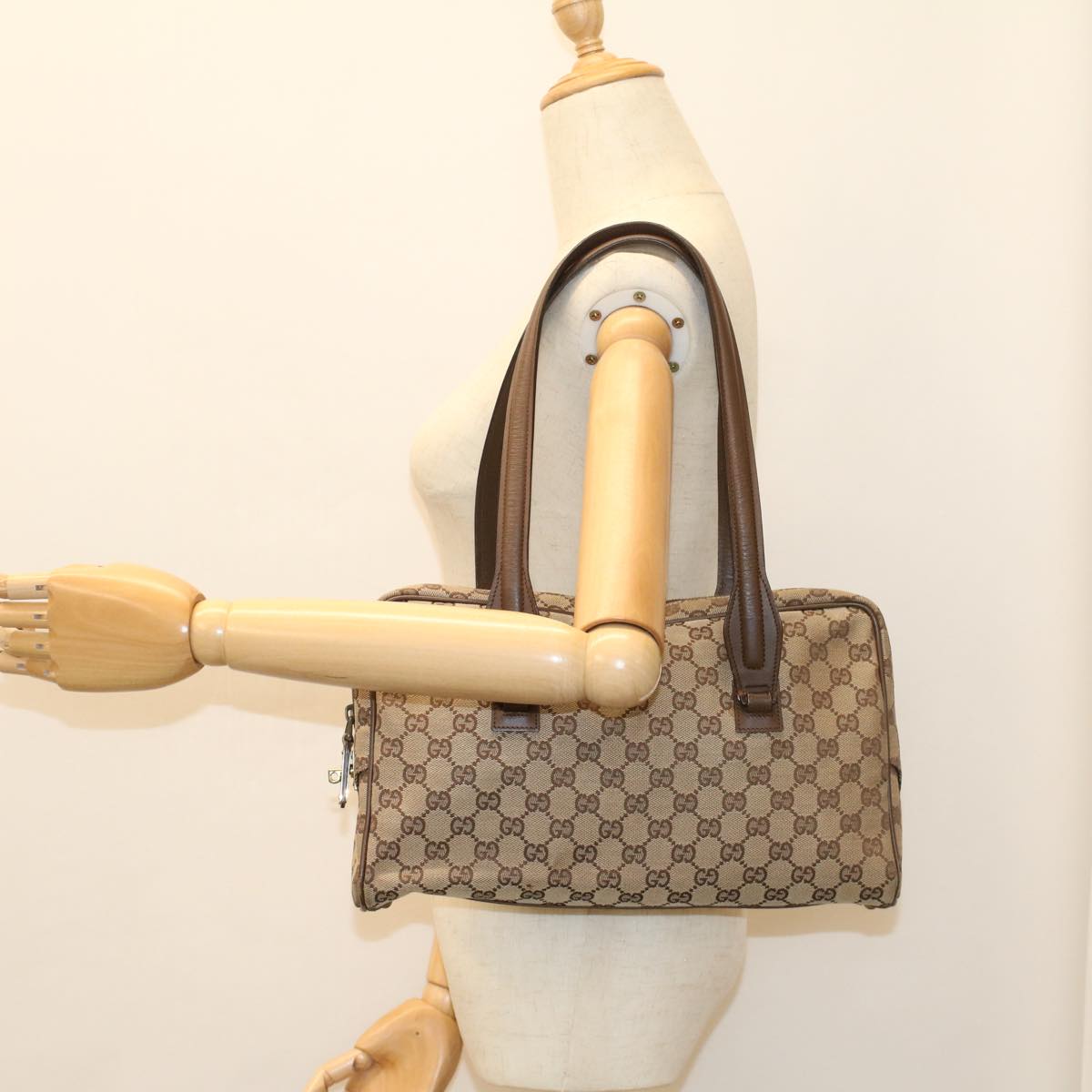 GUCCI GG Canvas Shoulder Bag Beige Brown 90674 Auth ep1460