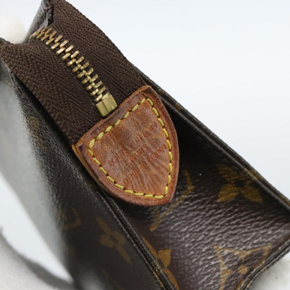 LOUIS VUITTON Monogram Poche Toilette 15 Pouch M47546 LV Auth ep14823