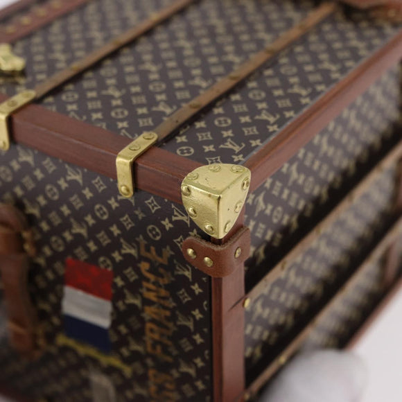 LOUIS VUITTON Miss France Paper Weight Brown M99408 LV Auth ep14897A
