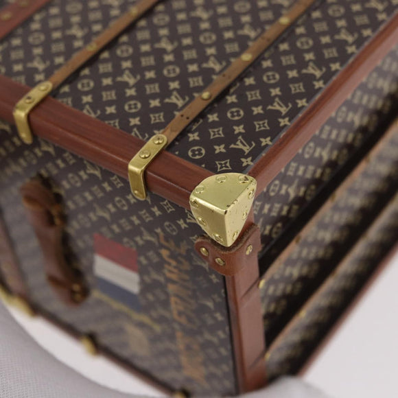 LOUIS VUITTON Miss France Paper Weight Brown M99408 LV Auth ep14897A