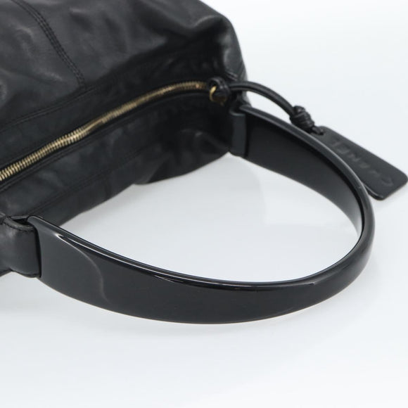 CHANEL Shoulder Bag Calf Skin Black CC Auth ep14908SAV