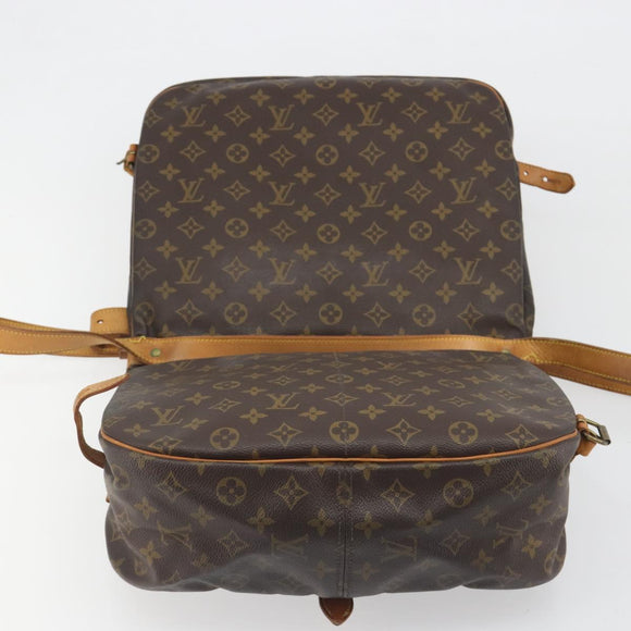 LOUIS VUITTON Monogram Saumur 35 Shoulder Bag M42254 LV Auth ep15155