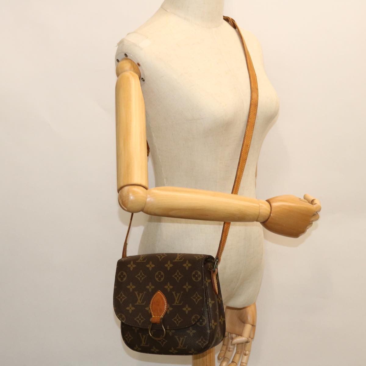 LOUIS VUITTON Monogram Saint Cloud MM Shoulder Bag M51243 LV Auth ep1516