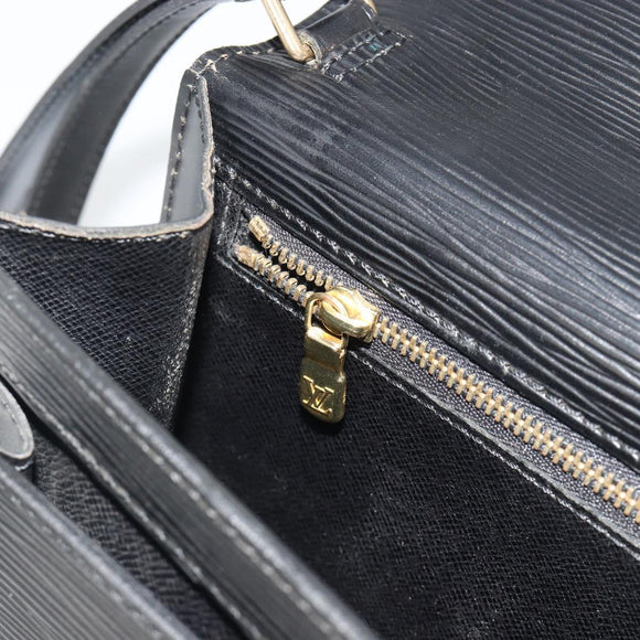 LOUIS VUITTON Epi Serie Dragonne Clutch Bag Black Noir M52612 LV Auth ep15521