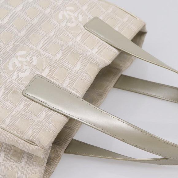 CHANEL New Travel Line Tote Bag Canvas Beige Silver CC Auth ep16230