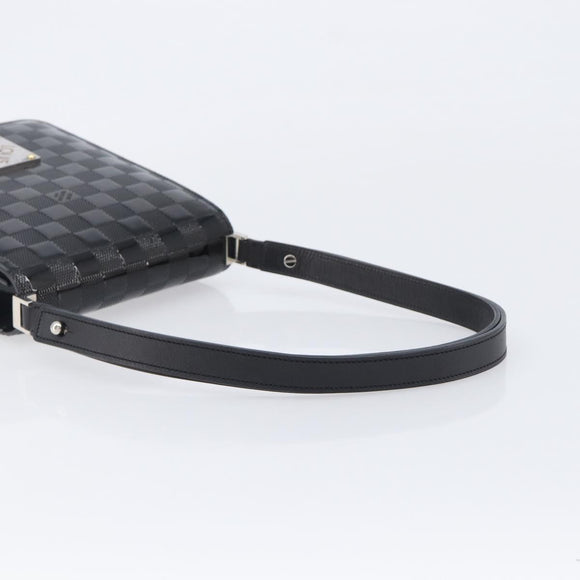 LOUIS VUITTON Damier Vernis Club Shoulder Bag Black M92127 LV Auth ep16276V
