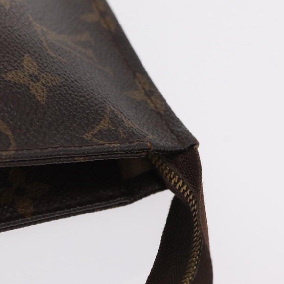 LOUIS VUITTON Monogram Poche Toilette 26 Pouch M47542 LV Auth ep16497