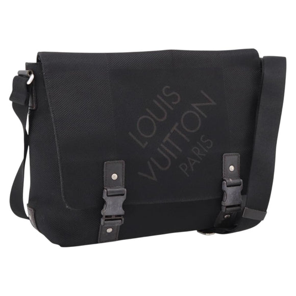 LOUIS VUITTON Damier Geant Petite Message Bag Black M93618 LV Auth ep16537