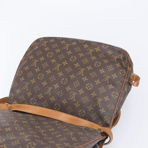 LOUIS VUITTON Monogram Saumur 35 Shoulder Bag M42254 LV Auth ep16543
