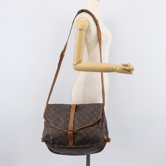 LOUIS VUITTON Monogram Saumur 35 Shoulder Bag M42254 LV Auth ep16543