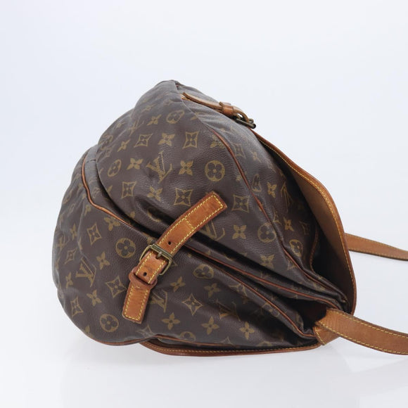 LOUIS VUITTON Monogram Saumur 35 Shoulder Bag M42254 LV Auth ep16543