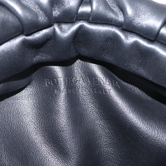 Bottega Veneta Chain Shoulder Bag Leather Black Gold Tone Auth ep16639M