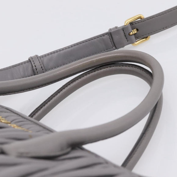 Miu Miu Matelasse Hand Bag Leather 2way Gray Gold Tone Auth ep16690V