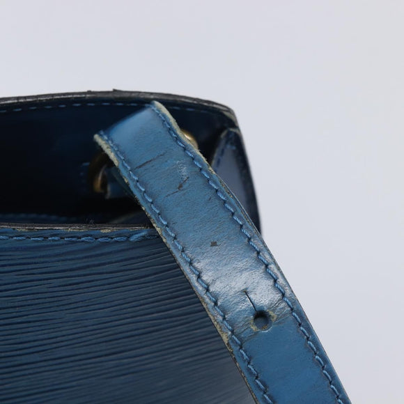 LOUIS VUITTON Epi Cluny Shoulder Bag Blue M52255 LV Auth ep17014