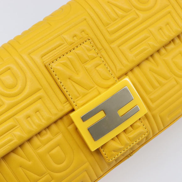 FENDI Mamma Baguette Shoulder Bag Leather Yellow Gold Auth ep17165SAM