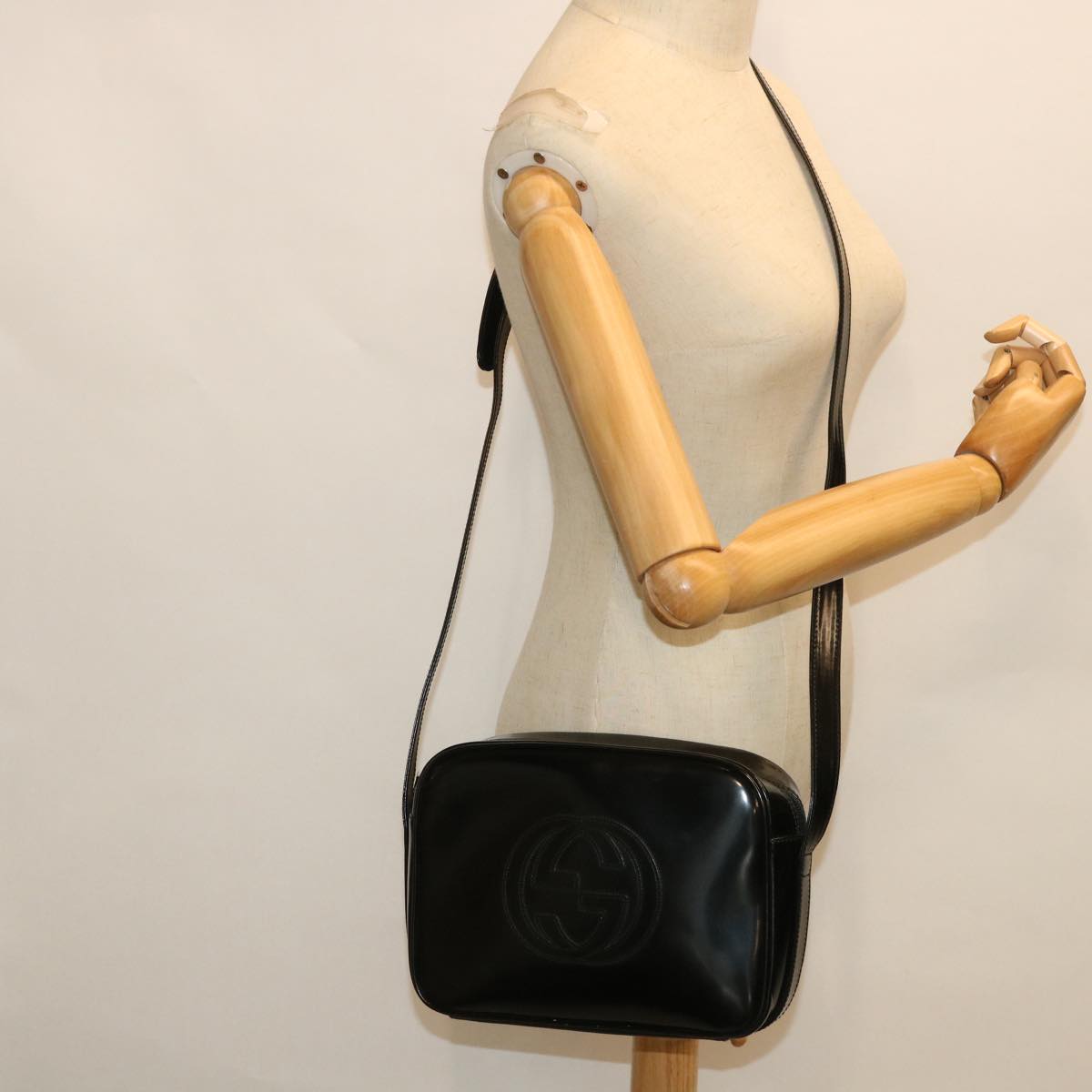 GUCCI Shoulder Bag Leather Black 007 2040 0261 Auth ep1847