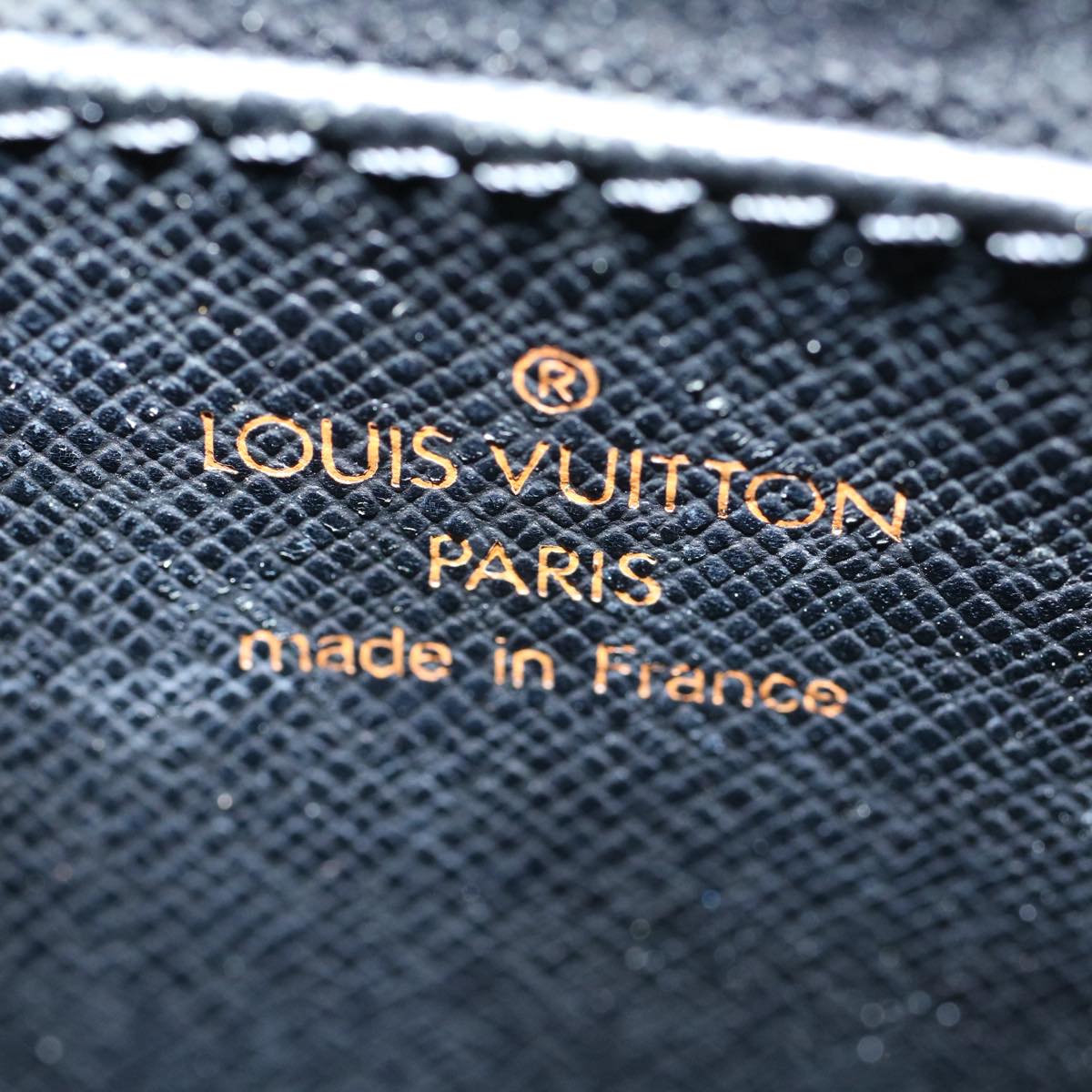 LOUIS VUITTON Epi Pochette Homme Clutch Bag Black M52522 LV Auth ep1941