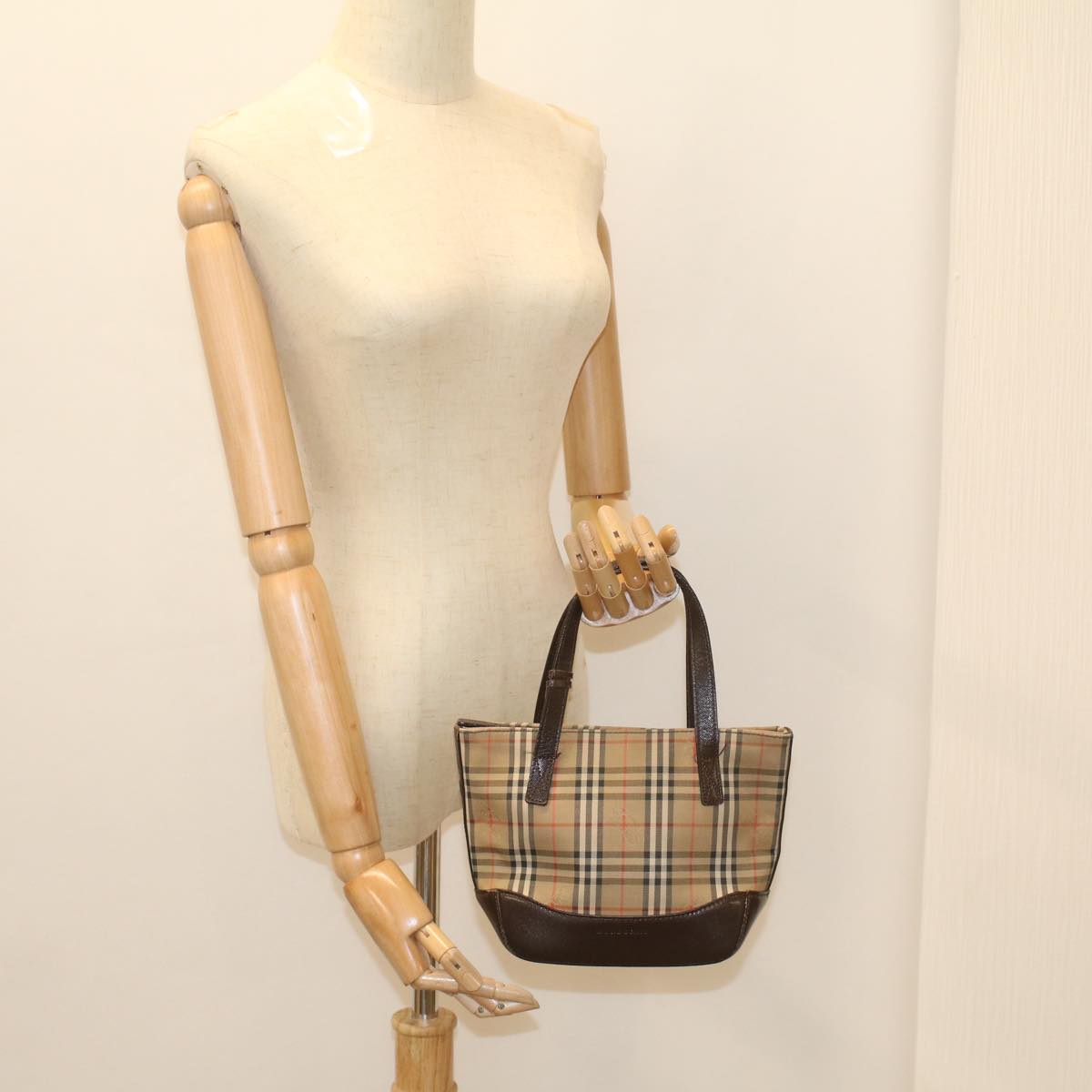 BURBERRY Nova Check Hand Bag Nylon Canvas Beige Auth ep1964