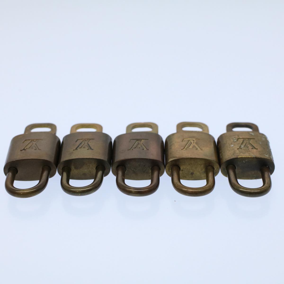 LOUIS VUITTON Padlock 10set Gold Tone LV Auth ep2000