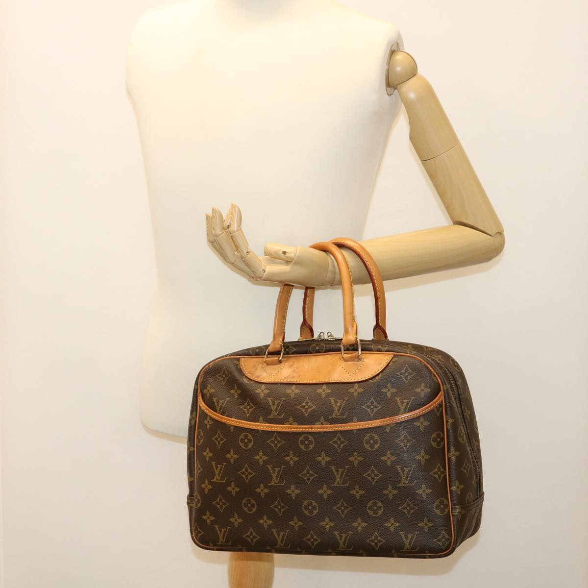 LOUIS VUITTON Monogram Deauville Hand Bag M47270 LV Auth ep213