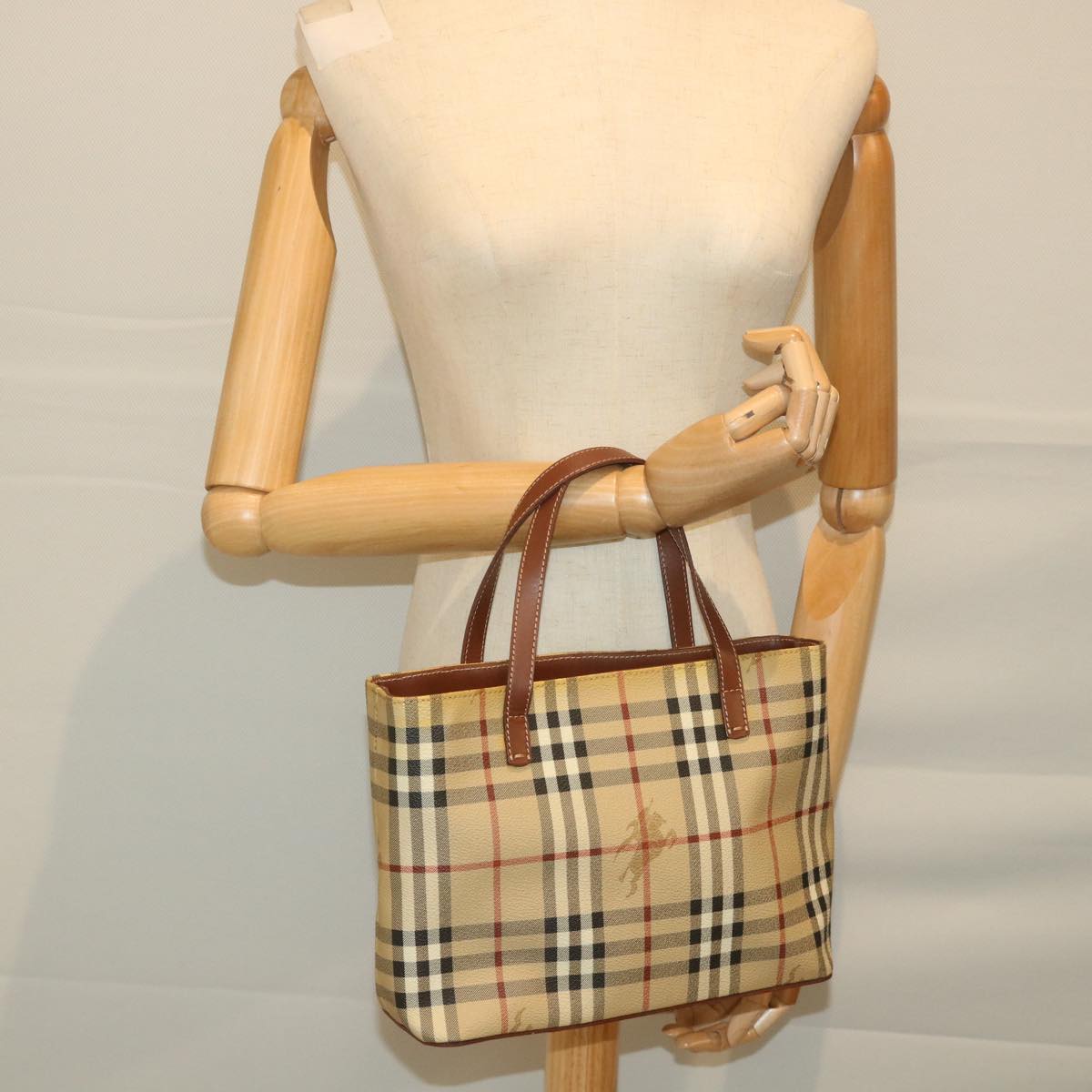 BURBERRY Nova Check Hand Bag PVC Leather Beige Auth ep2162