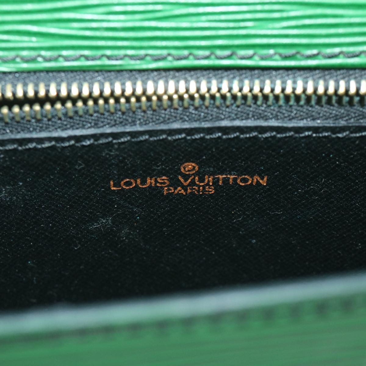 LOUIS VUITTON Epi Saint Cloud GM Shoulder Bag Green M52194 LV Auth ep2182