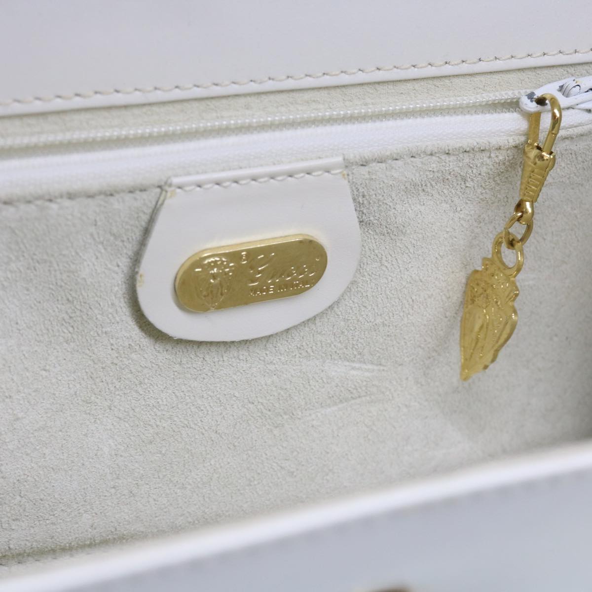 GUCCI Shoulder Bag Leather White 004 056 0209 Auth ep2193