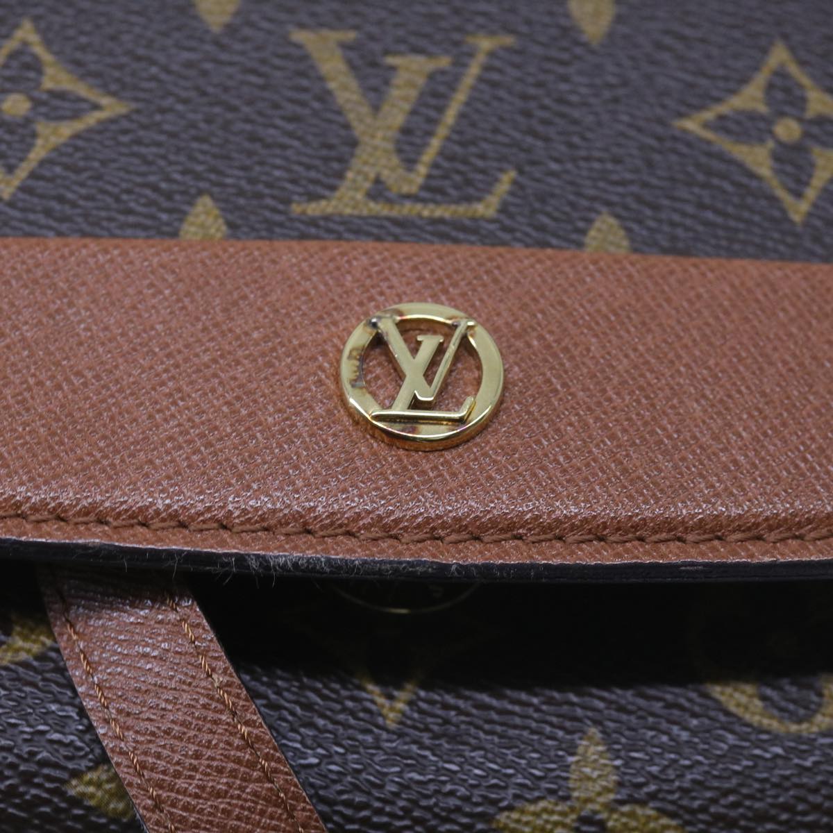 LOUIS VUITTON Monogram Bordeaux 27 Shoulder Bag M51797 LV Auth ep2360