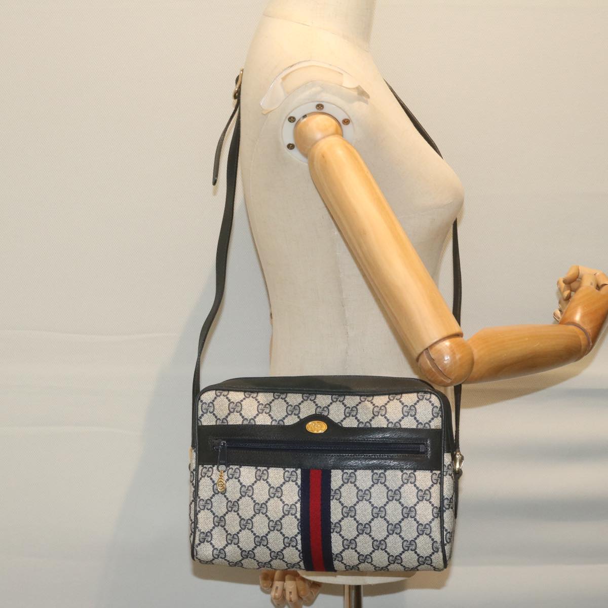 GUCCI GG Supreme Sherry Line Shoulder Bag Red Navy 32 001 4071 Auth ep2607