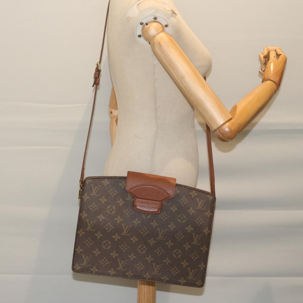 LOUIS VUITTON Monogram Kurcell Shoulder Bag M51375 LV Auth ep2901