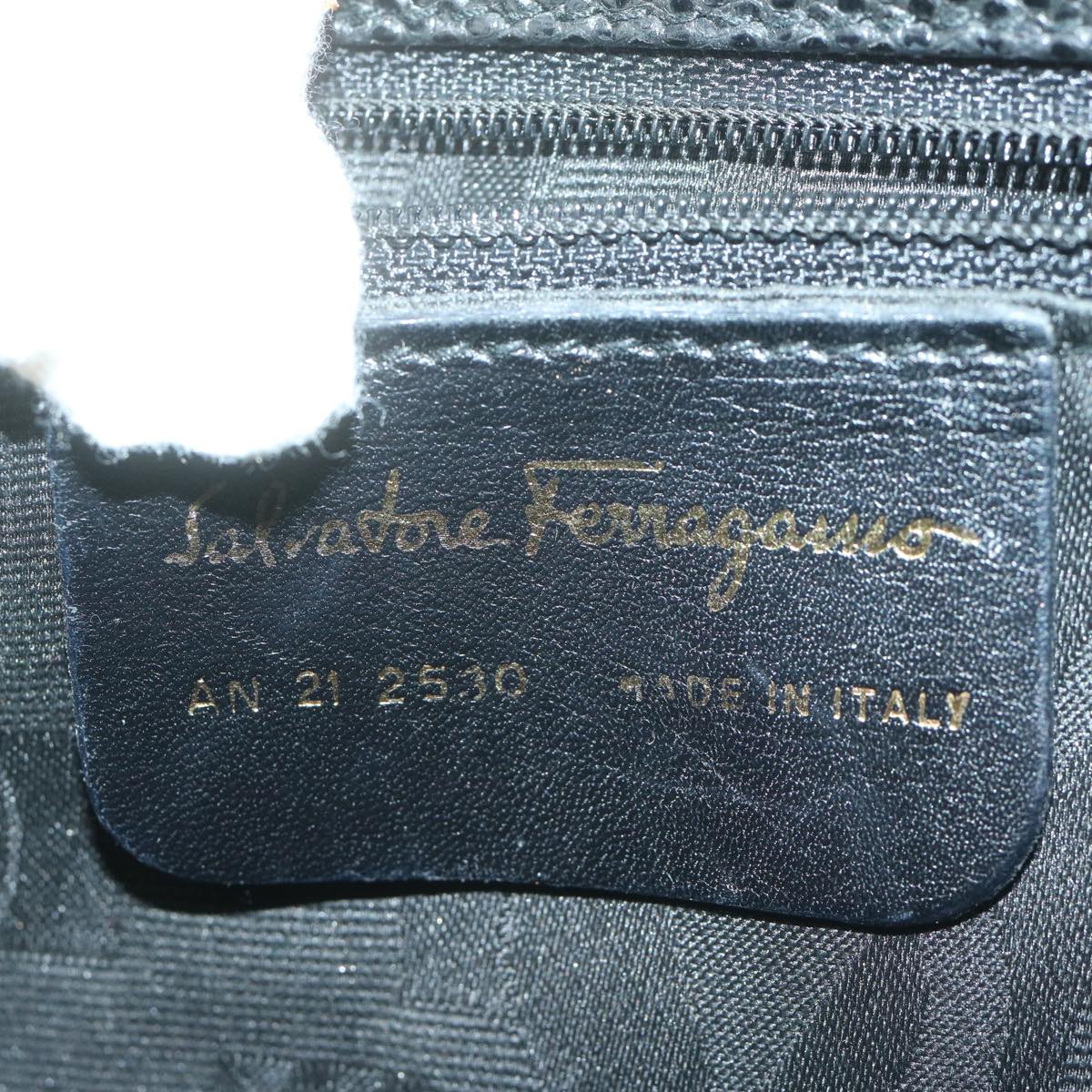 Salvatore Ferragamo Shoulder Bag Leather Black Auth ep2932