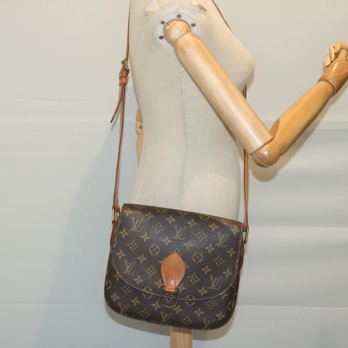 LOUIS VUITTON Monogram Saint Cloud GM Shoulder Bag M51242 LV Auth ep3012